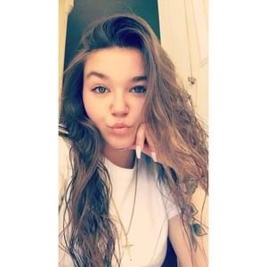 Meet your Posher, Kiley